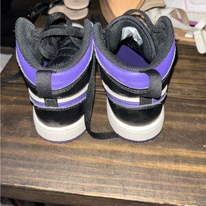 Air Jordan kids purple/white/black